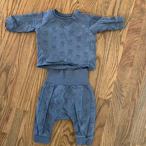 H&M Lion sweatshirt set